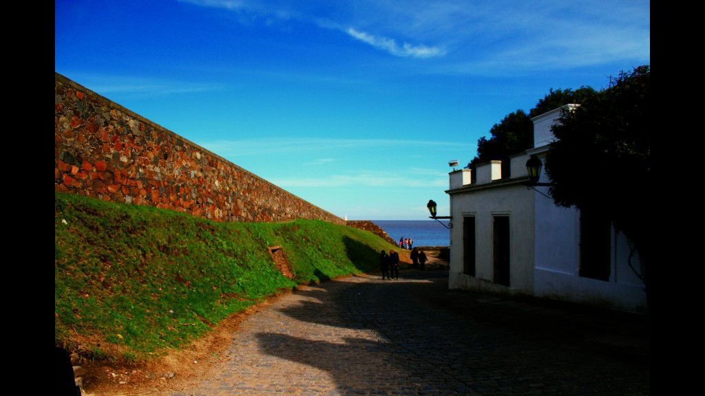 Colonia (2)