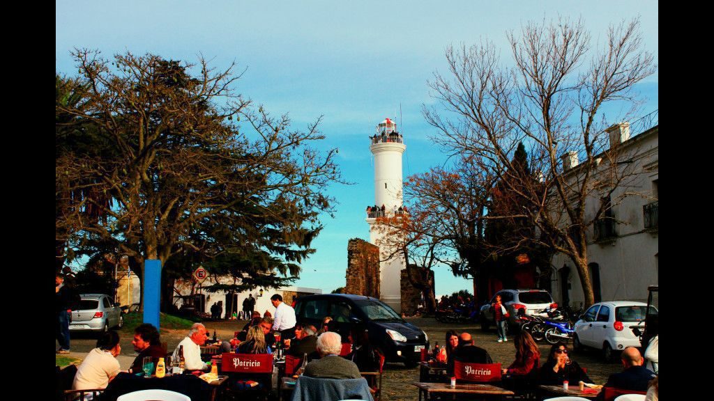 Colonia (21)