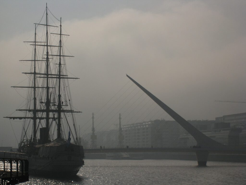 Puente_de_la_muljer_san_telmo (4)