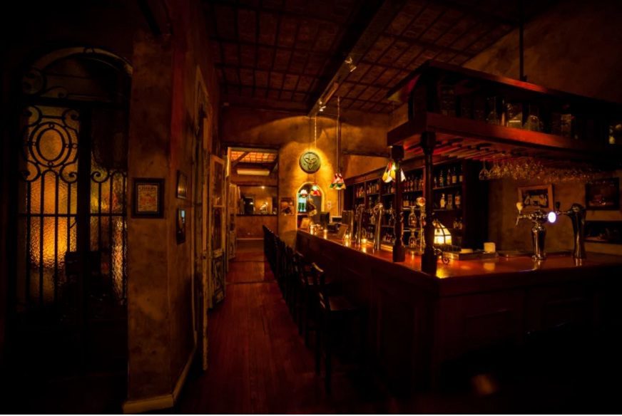 Bar_18