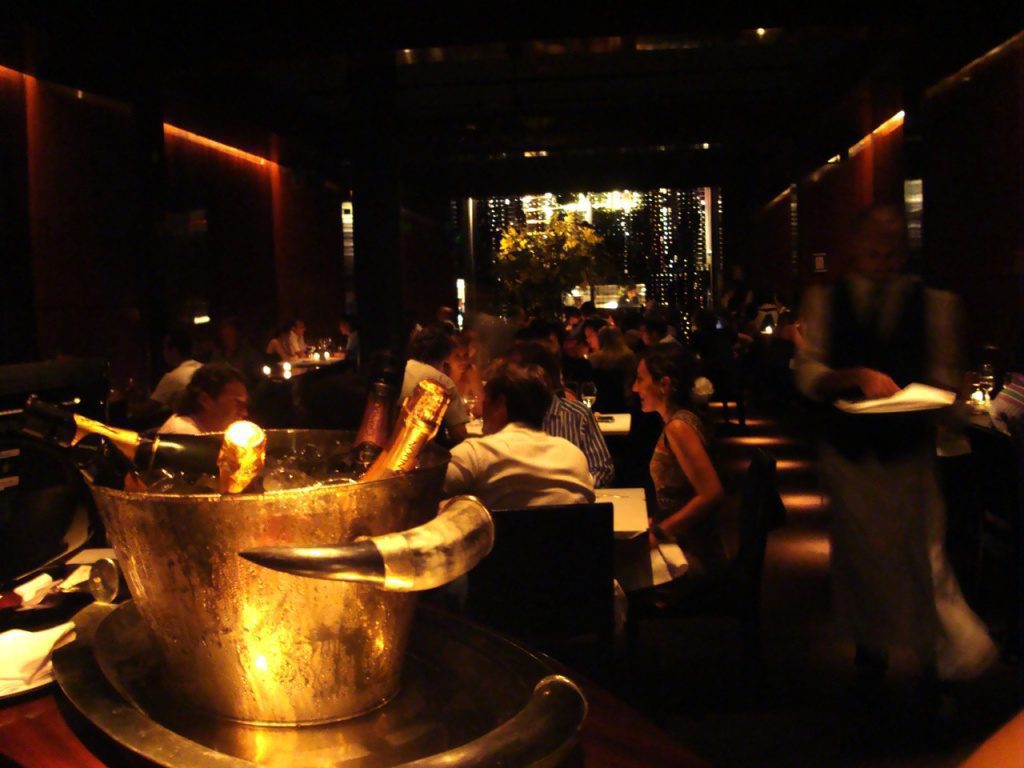 Bar_28