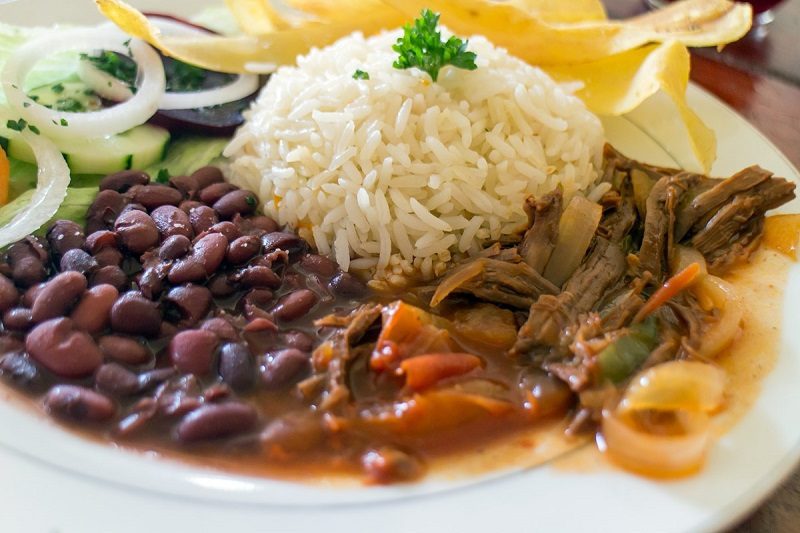 arroz-feijao Arroz com feijão brasileiro