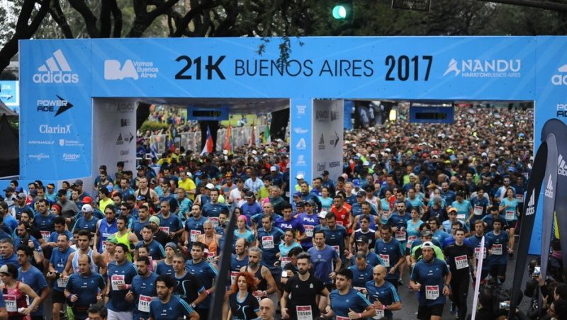 10/09/2017 Media Maraton de Buenos Aires 21K . FOTO PEDRO LAZARO FERNANDEZ maratonas de buenos aires