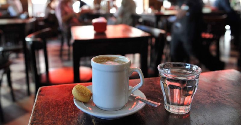 cafés-e-bares-24-horas-de-Buenos-Aires-Britânico cafés-e-bares-24-horas-de-Buenos-Aires-Britânico