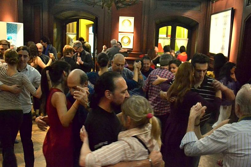 buenos-aires-gratis-tango-manzana-de-las-luces