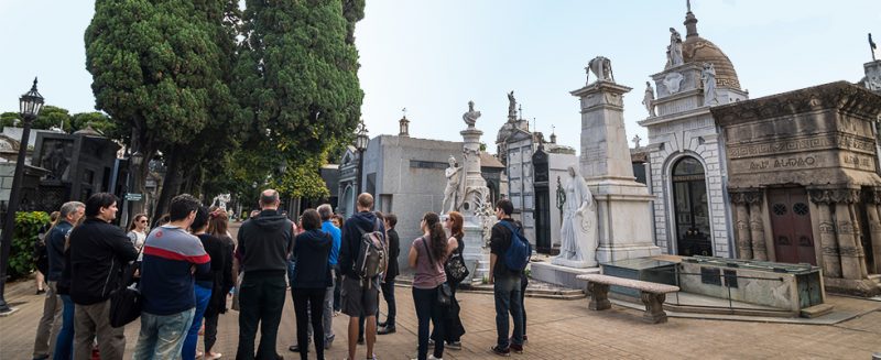 visita_guiada_cemiterio_recoleta