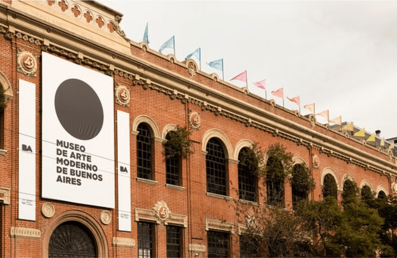 MAM MUSEUS GRAUTITOS